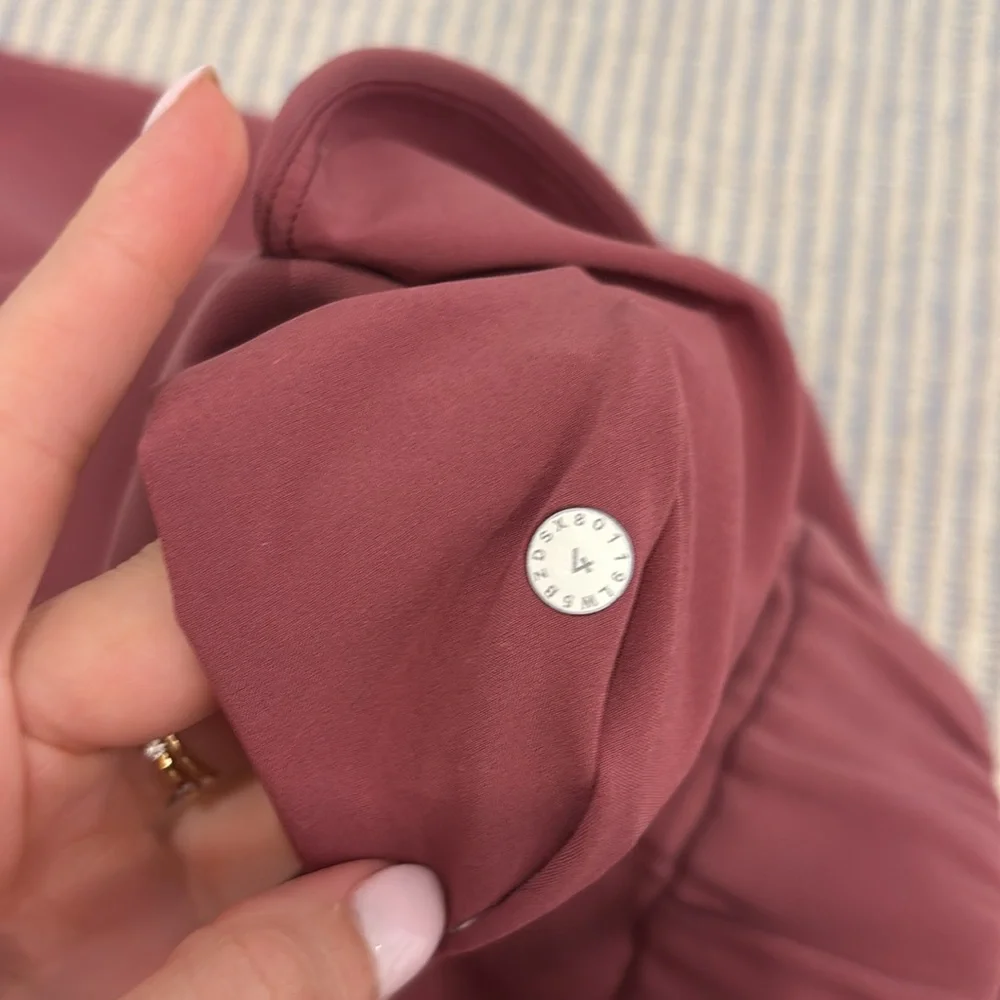 Lululemon Jogger - Picture 6 of 7